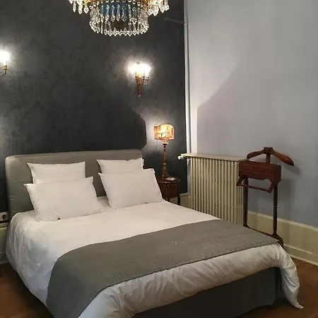 Benigne Malyon アパート *