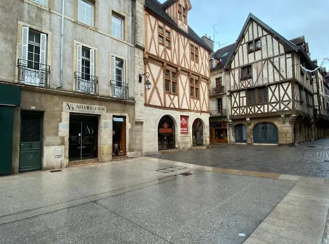 Apartament Benigne Malyon Dijon