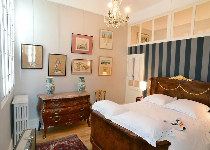 Apartament Benigne Malyon