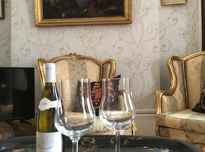 Benigne Malyon Apartament Dijon